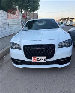 كرايسلر 300